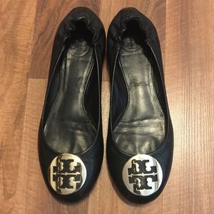 Tory Burch Reva Flats Black with Gold size 8